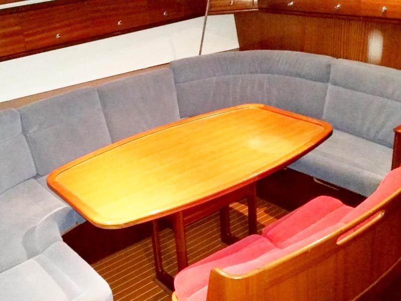 Book yachts online - sailboat - Bavaria 49 - Vardousia - rent