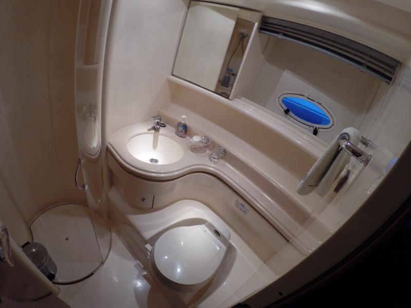 Book yachts online - motorboat - Azimut 46 - Nena - rent