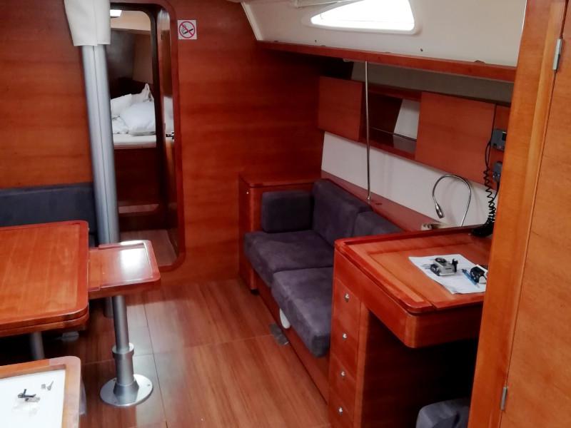 Book yachts online - sailboat - Salona 44 - Sousouni - rent