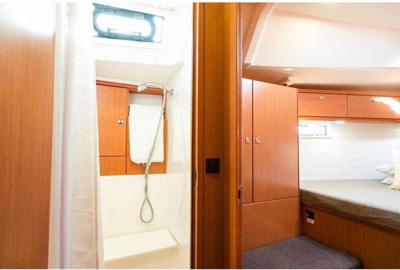 Book yachts online - sailboat - Bavaria 46 Cruiser - Starscatcher - rent