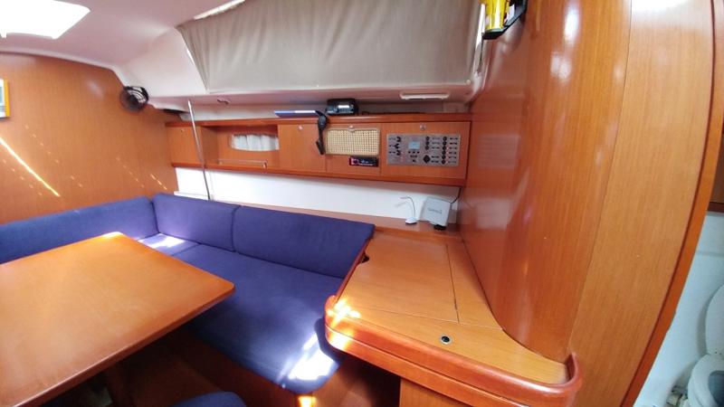 Book yachts online - sailboat - Oceanis 43 - Beluga - rent