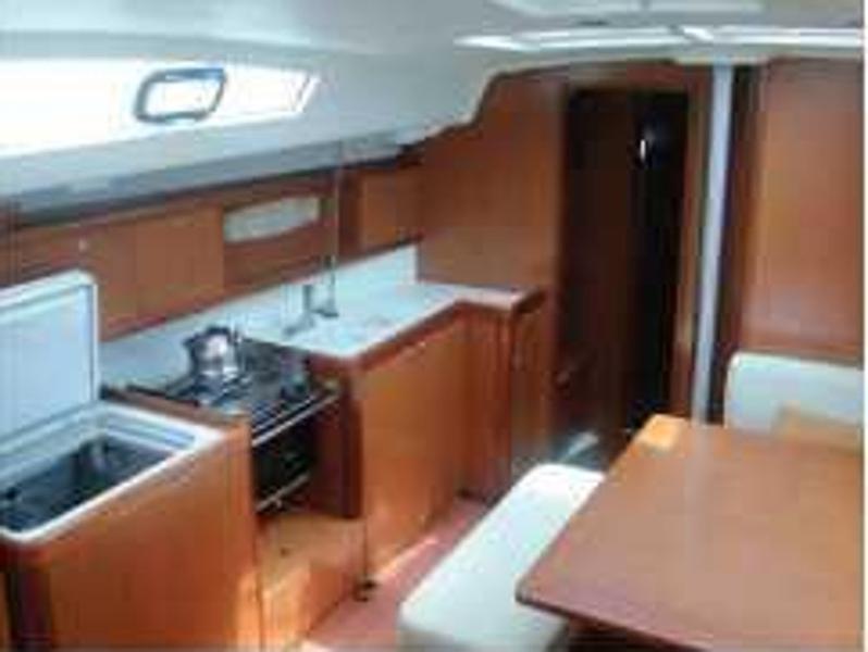 Book yachts online - sailboat - Oceanis 43 - Beluga - rent