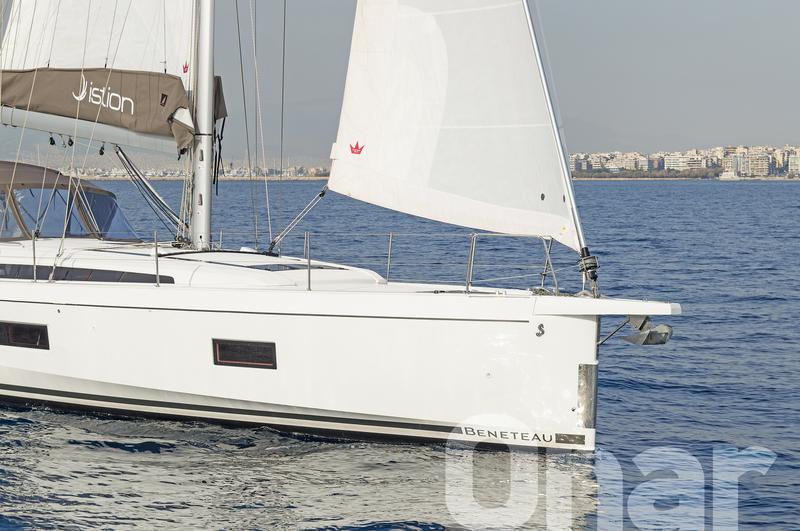 Book yachts online - sailboat - Oceanis 51.1 (4+1 cab) A/C &amp; GEN. - ONAR - rent