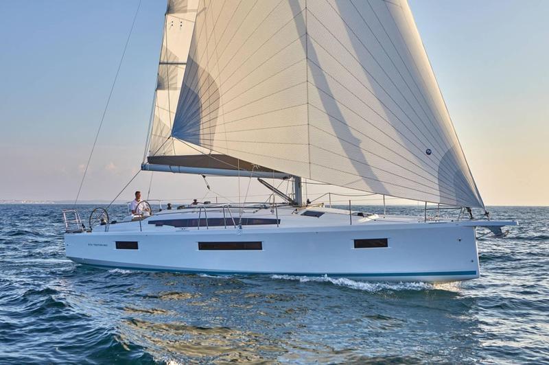 Book yachts online - sailboat - Sun Odyssey 410 - GEVA X - rent