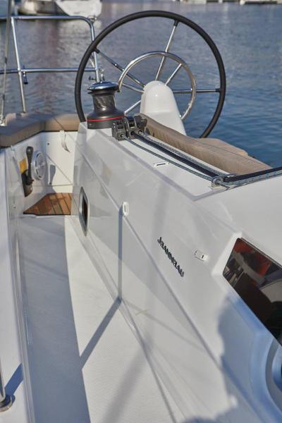 Book yachts online - sailboat - Sun Odyssey 410 - GEVA X - rent