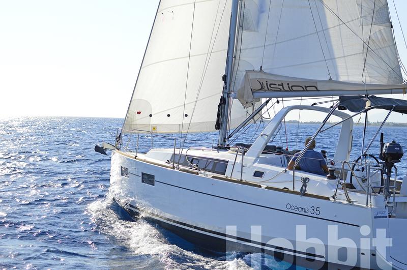 Book yachts online - sailboat - Oceanis 35 - Hobbit - rent