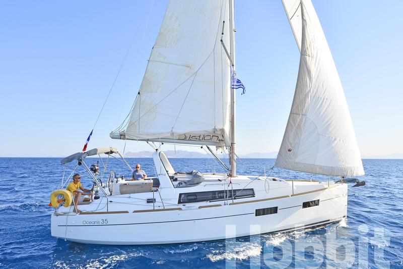 Book yachts online - sailboat - Oceanis 35 - Hobbit - rent