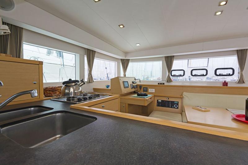 Book yachts online - catamaran - Lagoon 39 - Tortilla - rent