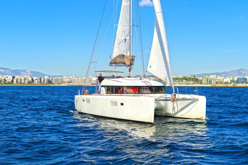 Book yachts online - catamaran - Lagoon 39 - Tortilla - rent