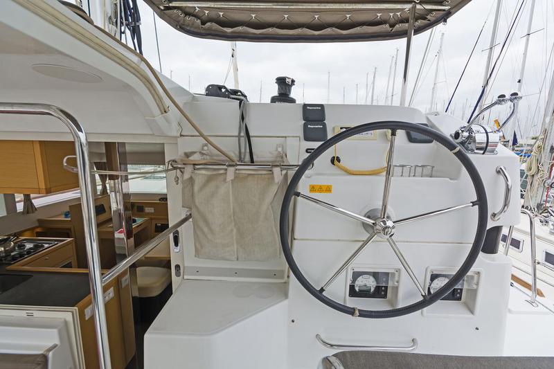 Book yachts online - catamaran - Lagoon 39 - Tortilla - rent