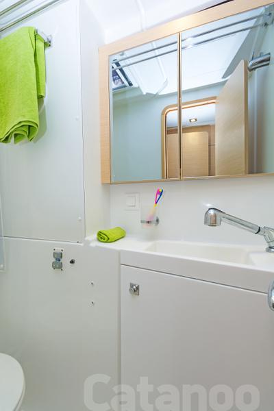 Book yachts online - catamaran - Lagoon 39 - Catanoo - rent