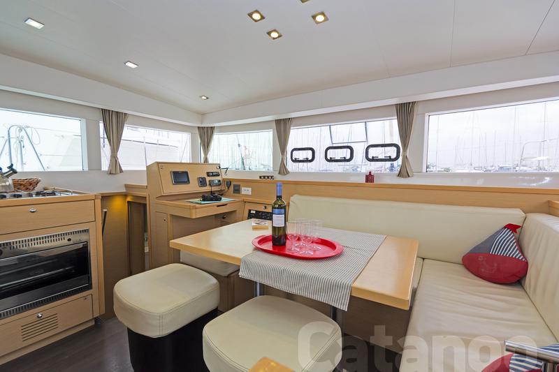 Book yachts online - catamaran - Lagoon 39 - Catanoo - rent