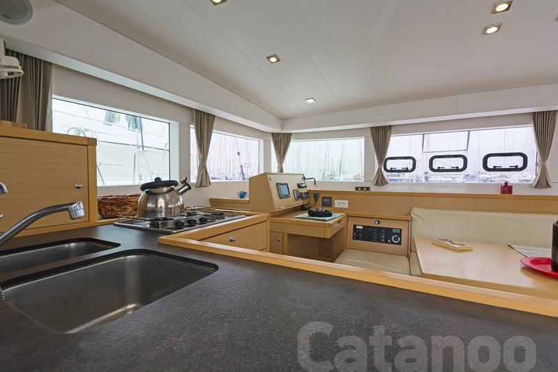 Book yachts online - catamaran - Lagoon 39 - Catanoo - rent