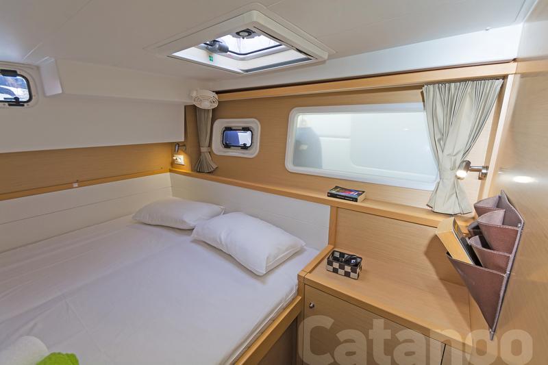 Book yachts online - catamaran - Lagoon 39 - Catanoo - rent