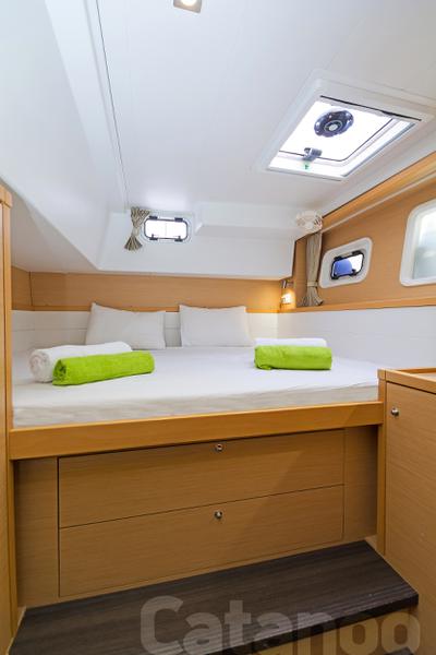 Book yachts online - catamaran - Lagoon 39 - Catanoo - rent