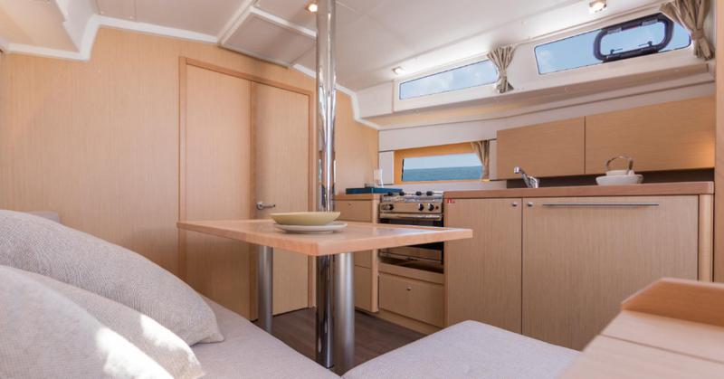 Book yachts online - sailboat - Oceanis 38.1 - PHILYRA  - rent