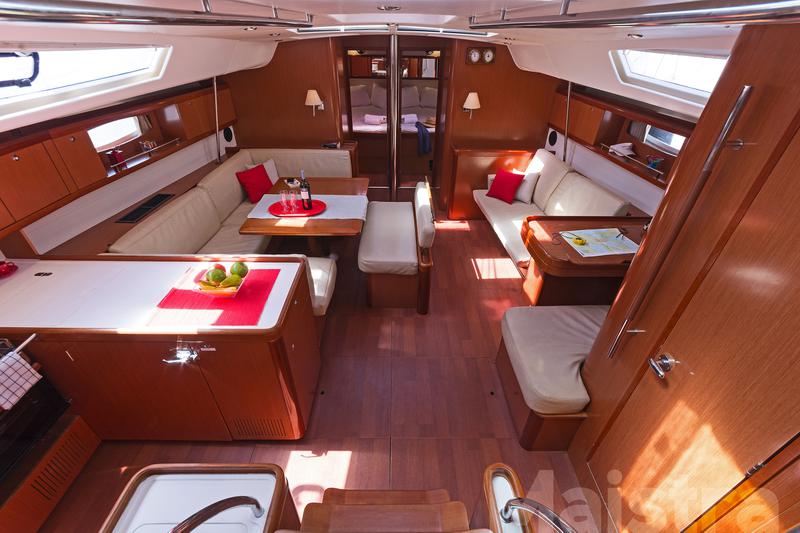 Book yachts online - sailboat - Oceanis 54 AC &amp; GEN - Maistra - rent
