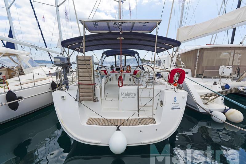 Book yachts online - sailboat - Oceanis 54 AC &amp; GEN - Maistra - rent