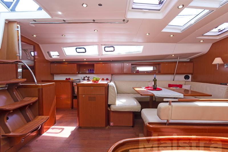 Book yachts online - sailboat - Oceanis 54 AC &amp; GEN - Maistra - rent
