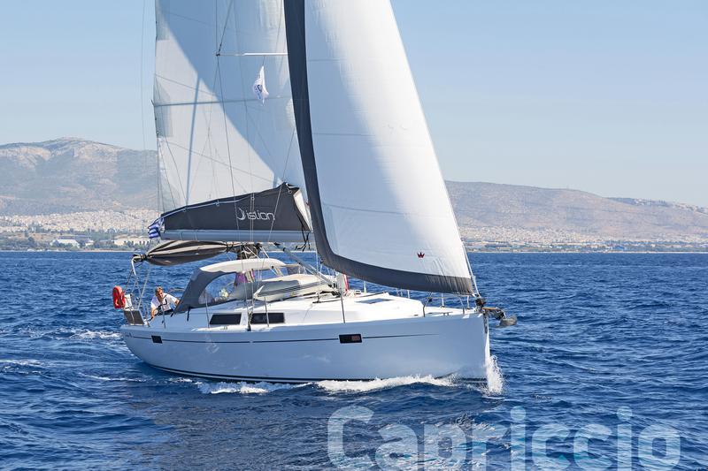 Book yachts online - sailboat - Hanse 385 - CAPRICCIO - rent