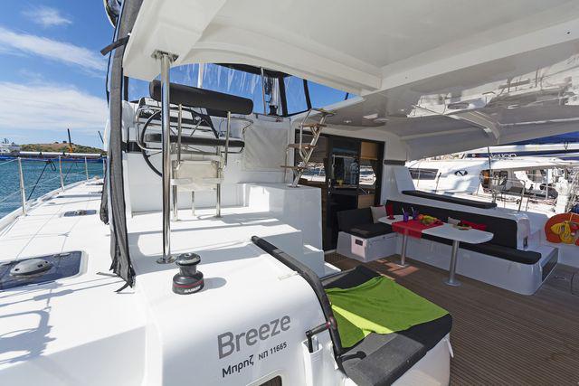 Book yachts online - catamaran - Lagoon 42 A/C &amp; GEN. - EQUILIBRIUM - rent