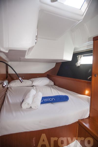 Book yachts online - sailboat - Oceanis 45 - Argyro - rent