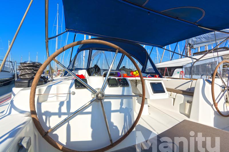 Book yachts online - sailboat - Cyclades 50.5 - Manitu - rent