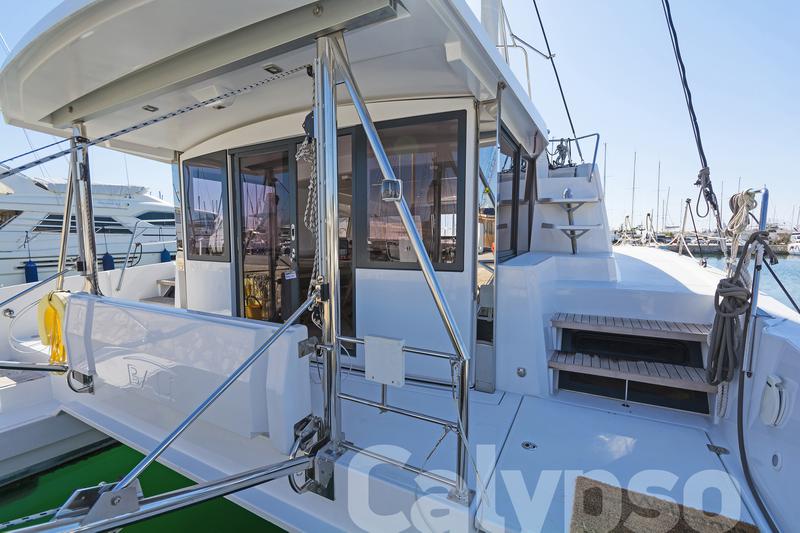 Book yachts online - catamaran - Bali 4.3 A/C &amp; GEN - CALYPSO BALI 4.3 - rent