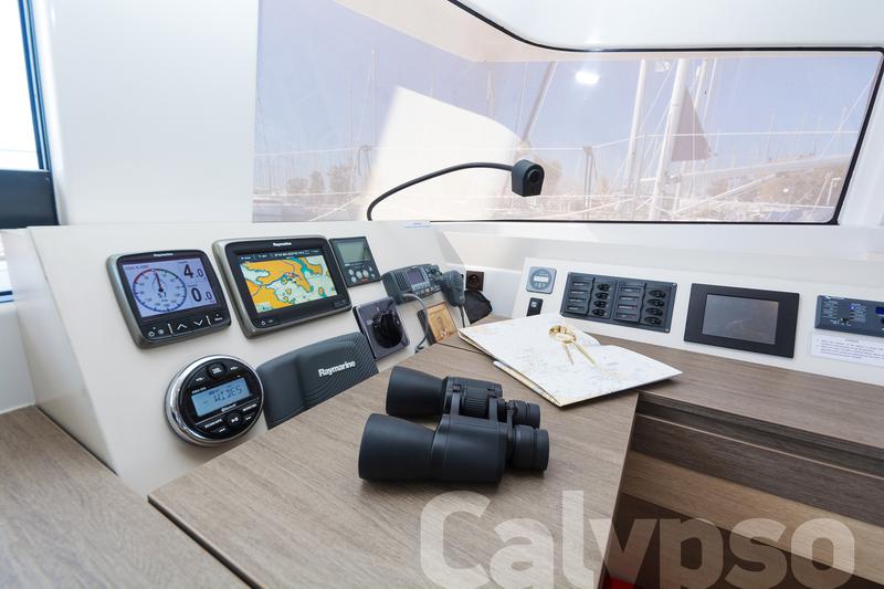 Book yachts online - catamaran - Bali 4.3 A/C &amp; GEN - CALYPSO BALI 4.3 - rent