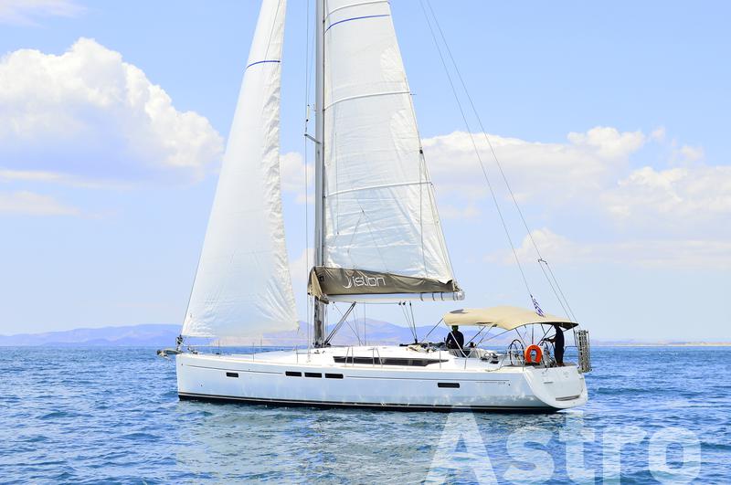 Book yachts online - sailboat - Sun Odyssey 509 - Astro - rent