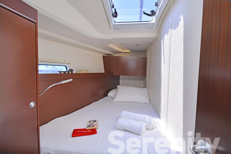 Book yachts online - sailboat - Hanse 455 - Serenity - rent