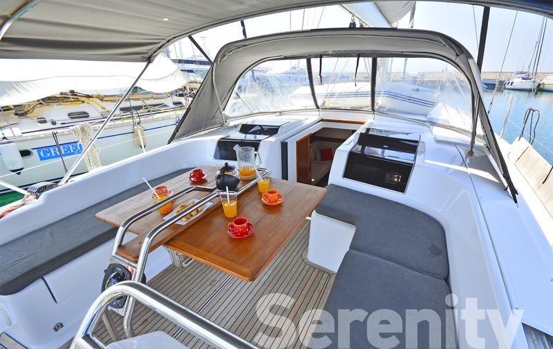 Book yachts online - sailboat - Hanse 455 - Serenity - rent