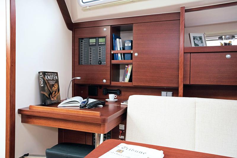 Book yachts online - sailboat - Hanse 470 - Ceilidh of Lorne - rent