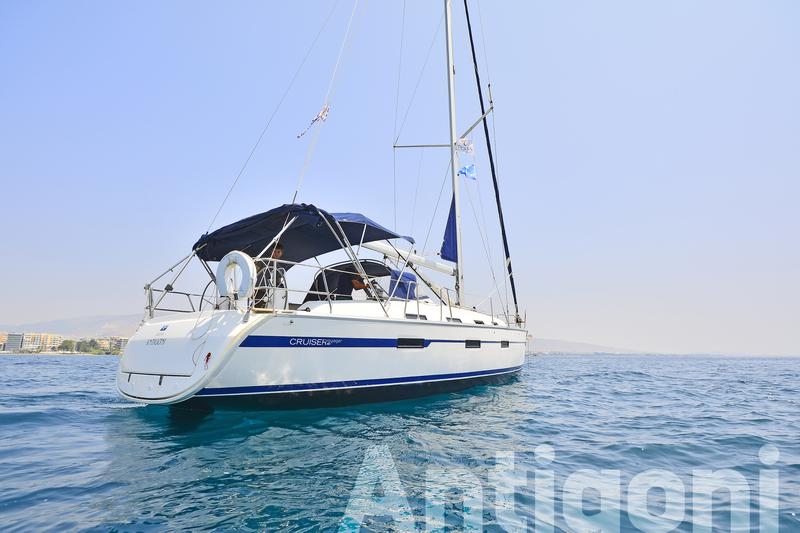 Book yachts online - sailboat - Bavaria Cruiser 40 - Antigoni - rent