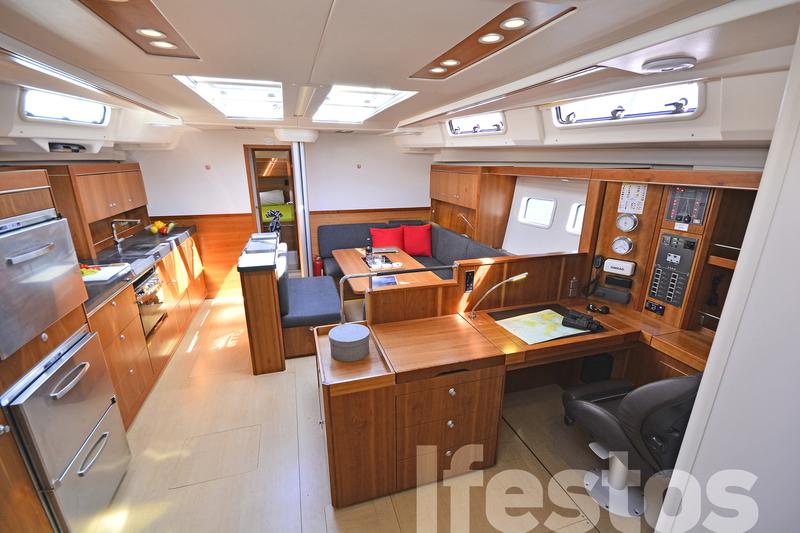 Book yachts online - sailboat - Hanse 575 AC &amp; GEN - Ifestos - rent