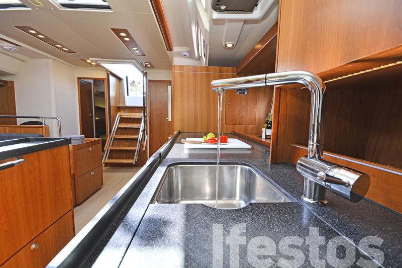 Book yachts online - sailboat - Hanse 575 AC &amp; GEN - Ifestos - rent