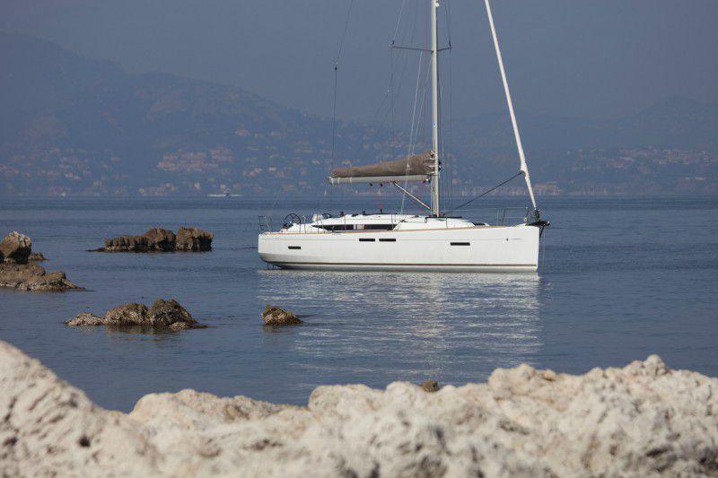Book yachts online - sailboat - Sun Odyssey 419 - GEVA I - rent