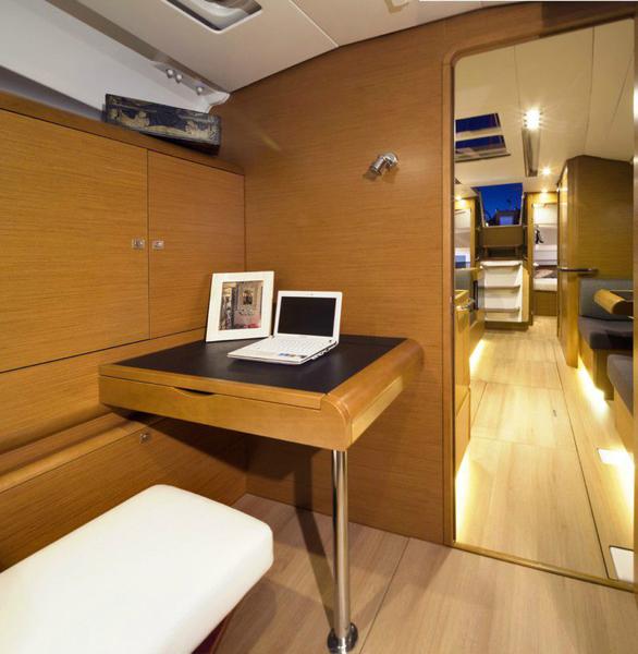 Book yachts online - sailboat - Sun Odyssey 419 - GEVA I - rent