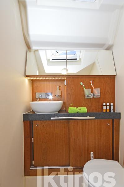 Book yachts online - sailboat - Hanse 505 - Iktinos - rent