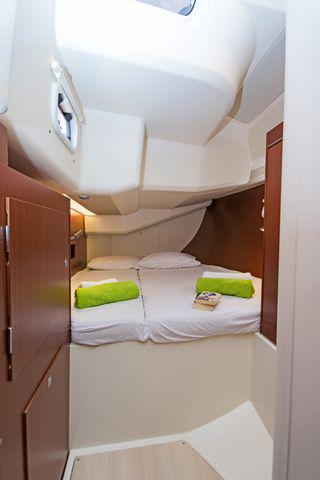 Book yachts online - sailboat - Hanse 455 - CAITLIN OF LORNE - rent