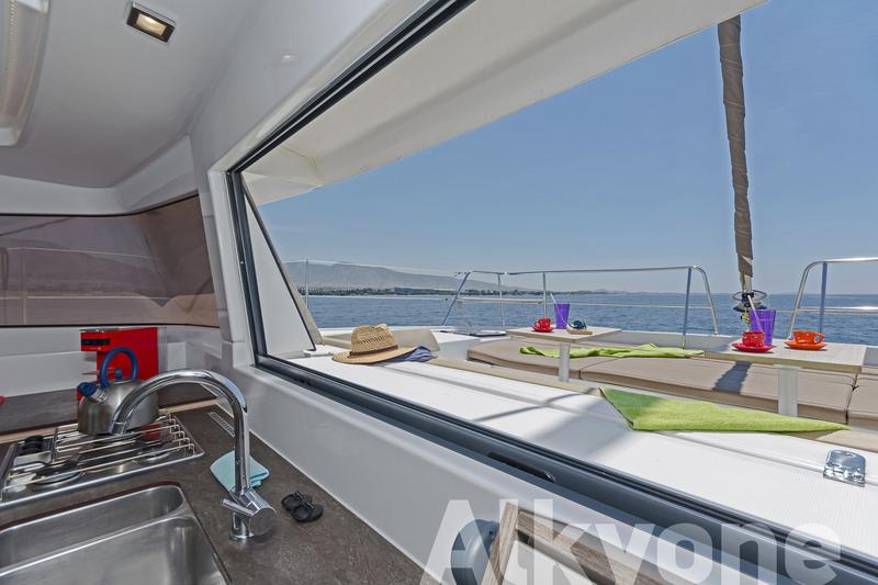 Book yachts online - catamaran - Bali 4.0 - Alkyone - rent