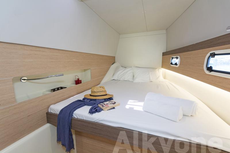 Book yachts online - catamaran - Bali 4.0 - Alkyone - rent