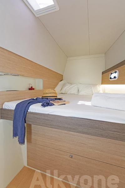 Book yachts online - catamaran - Bali 4.0 - Alkyone - rent