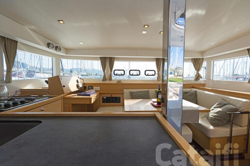 Book yachts online - catamaran - Lagoon 39 - Cataifi - rent
