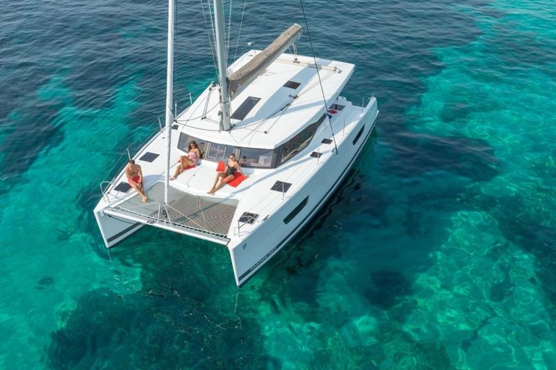 Book yachts online - catamaran - Lucia 40 AC &amp; GEN - FORTUNA - rent