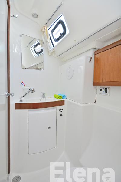 Book yachts online - sailboat - Oceanis 43 - Elena - rent