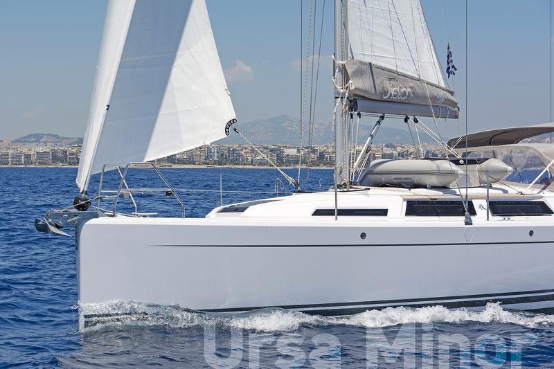 Book yachts online - sailboat - Hanse 345 - Ursa Minor - rent