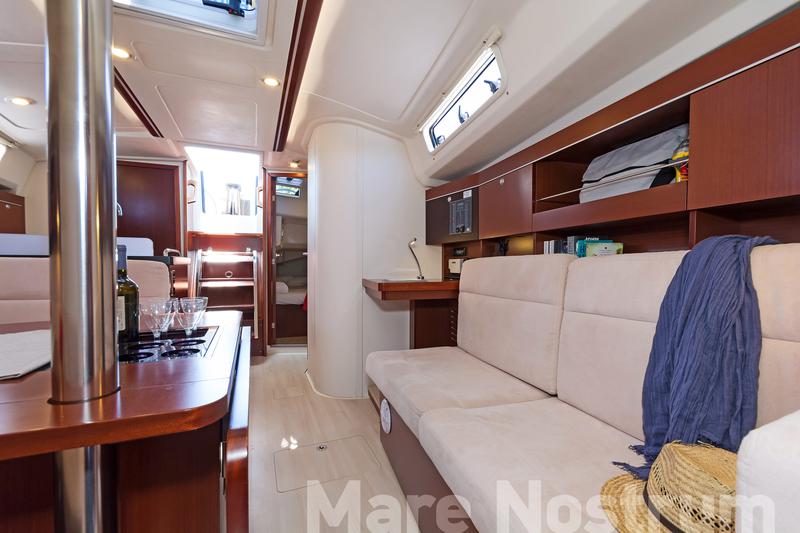 Book yachts online - sailboat - Hanse 385 - Mare Nostrum - rent