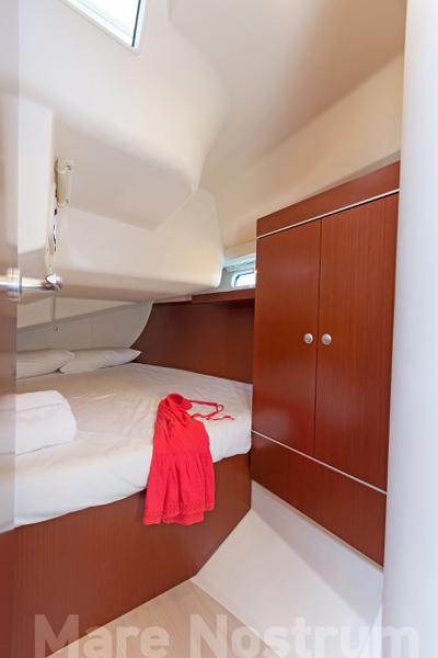 Book yachts online - sailboat - Hanse 385 - Mare Nostrum - rent