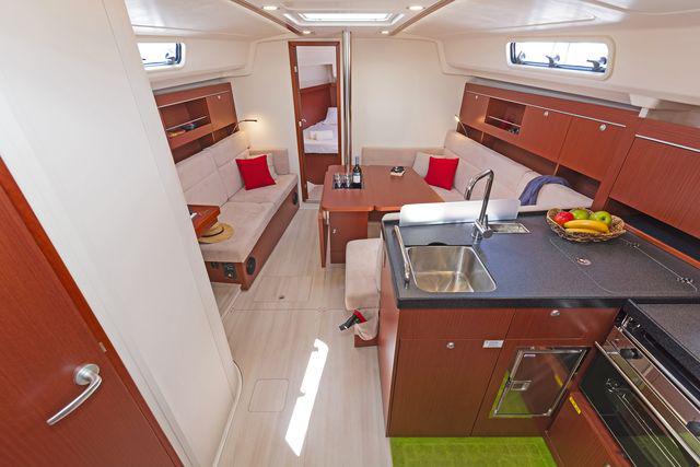 Book yachts online - sailboat - Hanse 385 - Serendip - rent
